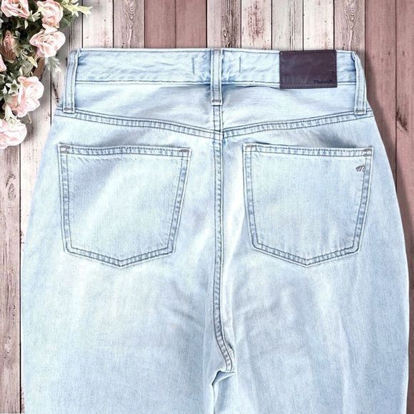 ☀️SOLD☀️Madewell Curvy Perfect Vintage Mom Jean Lt. Blue Sz 26 - Picture 6 of 11